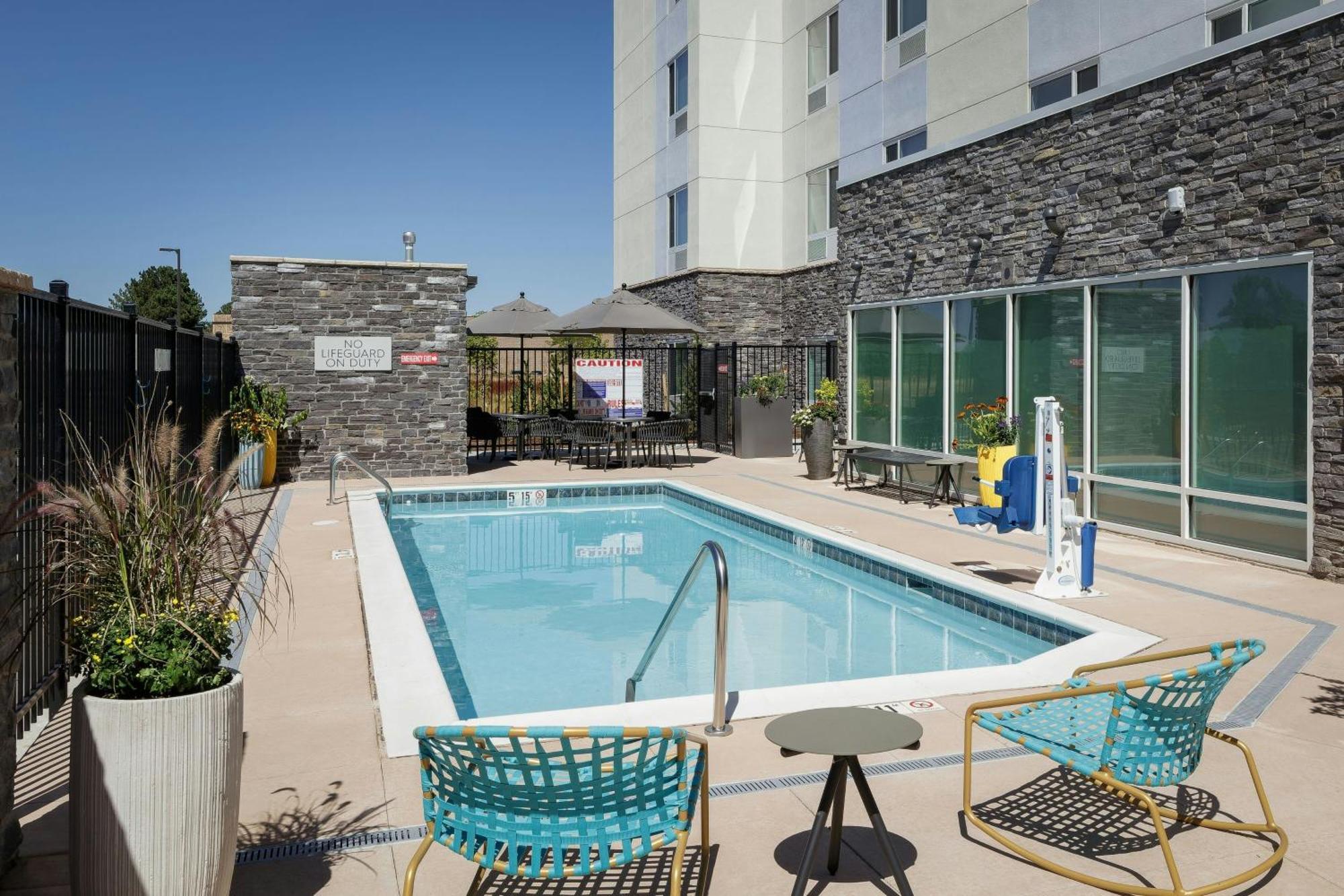 Towneplace Suites By Marriott Denver North Thornton Buitenkant foto